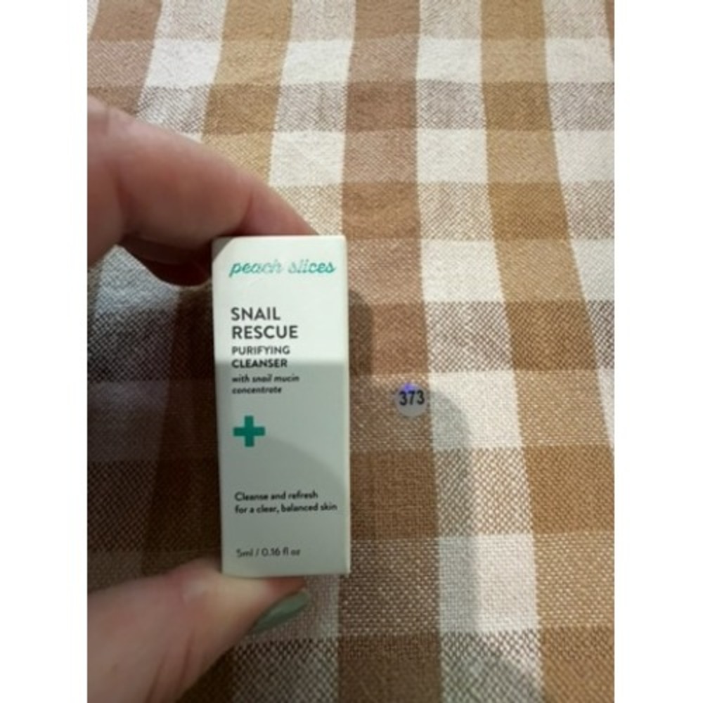 Peach Slices Snail Rescue Purifying Cleanser Travel Size Mini 5ml 0.16 fl oz